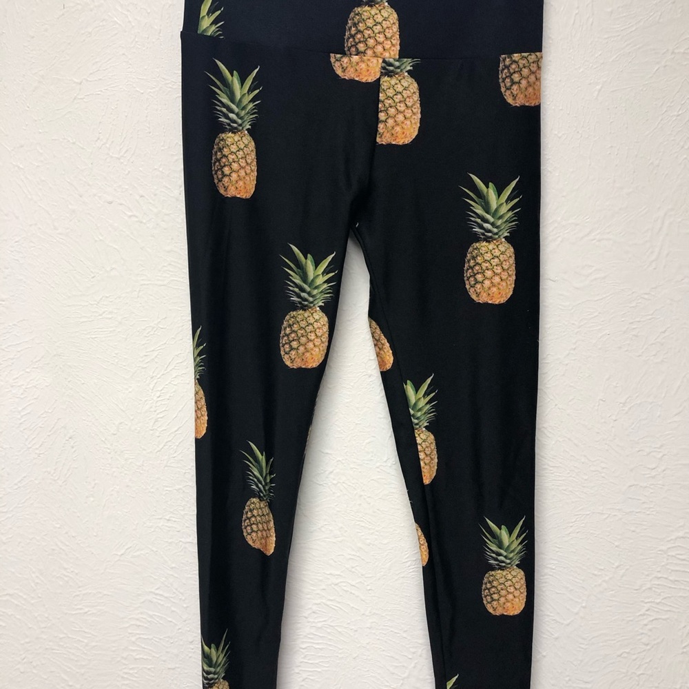 Gold sheep leggings